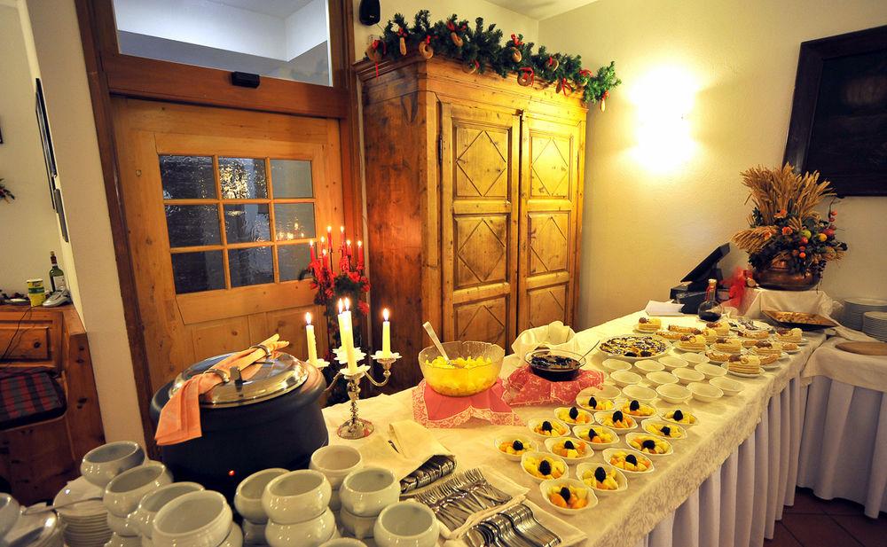 Hotel Derby بورمْيو المظهر الخارجي الصورة